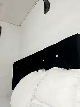 ElizabethWeil online show from April 8, 2:29 pm