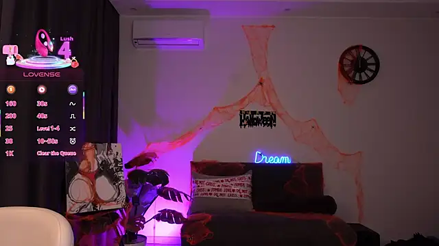 Snapshot of Adriasha chatting on October 18, 9:06 pm Adriasha online show from October 18, 9:06 pm