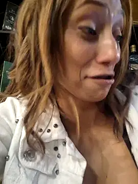 Snapshot of salome_drasin chatting on July 5, 3:33 am salome drasin online show from July 5, 3:33 am