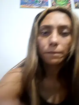 Snapshot of salome_drasin chatting on June 14, 12:51 am salome drasin online show from June 14, 12:51 am