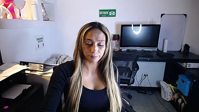 salome drasin online show from February 5, 5:47 am