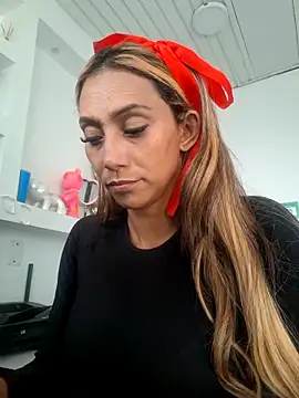 salome drasin online show from January 7, 12:10 pm