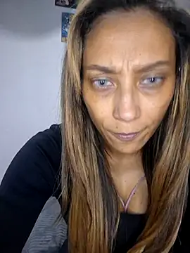 Snapshot of salome_drasin chatting on May 7, 8:45 pm salome drasin online show from May 7, 8:45 pm