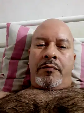 Snapshot of Juan_45 chatting on June 16, 2:17 pm Juan 45 online show from June 16, 2:17 pm