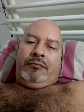 Snapshot of Juan_45 chatting on July 8, 4:46 am Juan 45 online show from July 8, 4:46 am