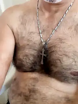 Snapshot of Juan_45 chatting on July 8, 5:35 pm Juan 45 online show from July 8, 5:35 pm