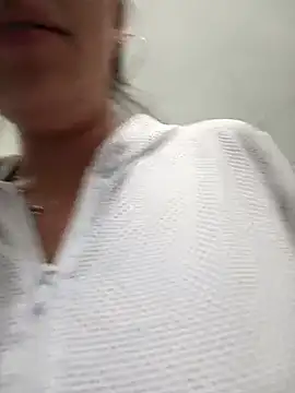 Snapshot of LIZ-06_ chatting on March 13, 4:01 pm LIZ-06 online show from March 13, 4:01 pm