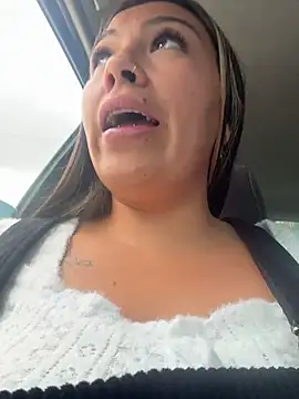 LIZ-06  online show from April 8, 5:36 pm