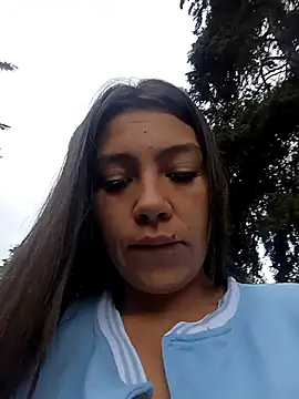 Snapshot of LIZ-06_ chatting on March 18, 12:39 pm LIZ-06 online show from March 18, 12:39 pm