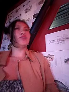 Snapshot of LIZ-06_ chatting on March 16, 2:21 am LIZ-06 online show from March 16, 2:21 am