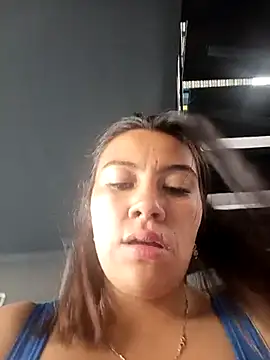 Snapshot of LIZ-06_ chatting on March 11, 12:17 pm LIZ-06 online show from March 11, 12:17 pm