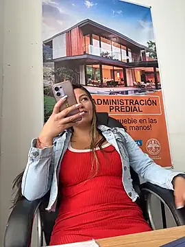 LIZ-06  online show from April 1, 3:42 pm