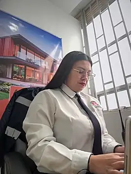 LIZ-06  online show from October 29, 12:37 pm