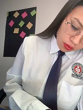 LIZ-06  online show from October 24, 5:12 pm