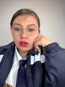 Snapshot of LIZ-06_ chatting on September 19, 12:31 pm LIZ-06 online show from September 19, 12:31 pm