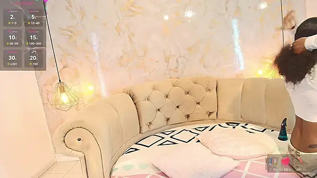 Snapshot of briannaduque chatting on September 19, 2:43 pm briannaduque online show from September 19, 2:43 pm