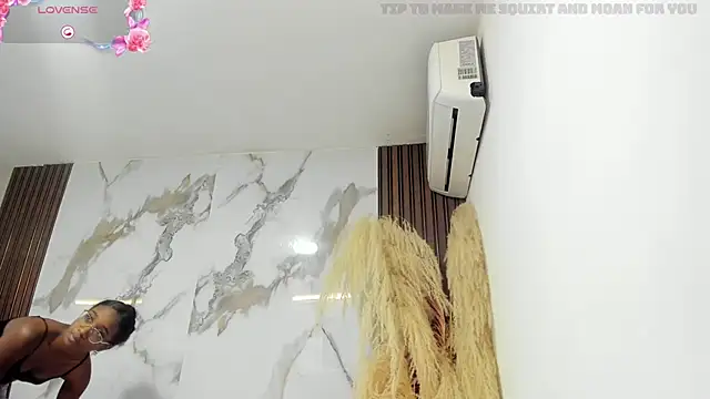 Snapshot of briannaduque chatting on September 29, 5:18 pm briannaduque online show from September 29, 5:18 pm