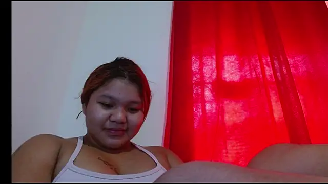 Snapshot of Talia_sweet25 chatting on February 3, 1:51 pm Talia sweet25 online show from February 3, 1:51 pm