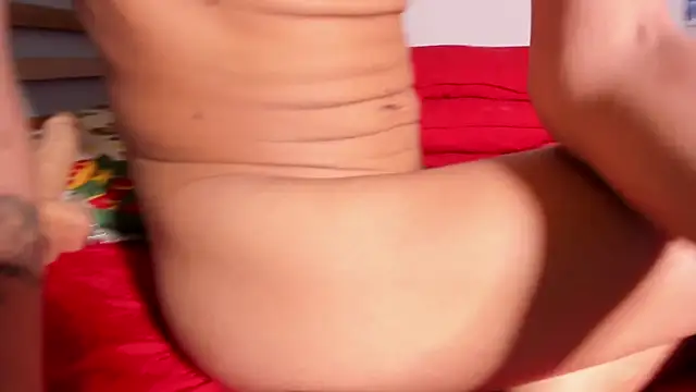 Snapshot of alisson-villalobos chatting on December 14, 3:04 pm alisson-villalobos online show from December 14, 3:04 pm