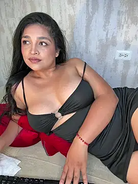 AdeleGray online show from May 15, 11:03 pm
