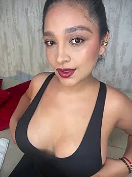 AdeleGray online show from May 5, 11:30 pm