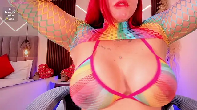 Snapshot of cami_rouxxx_ chatting on March 29, 2:13 am cami rouxxx online show from March 29, 2:13 am