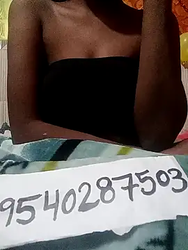 Snapshot of XGHDFGCCBHX chatting on December 5, 9:22 pm XGHDFGCCBHX online show from December 5, 9:22 pm