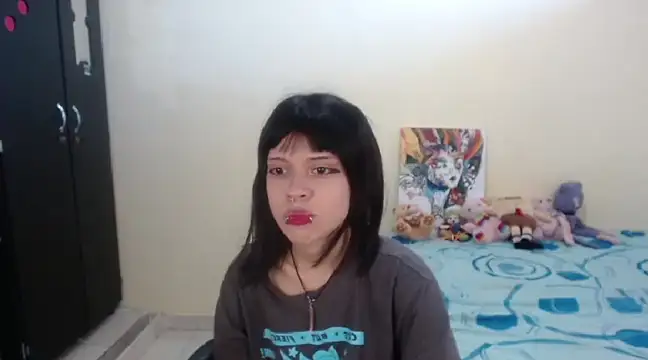 hachi kitty online show from December 11, 6:20 pm