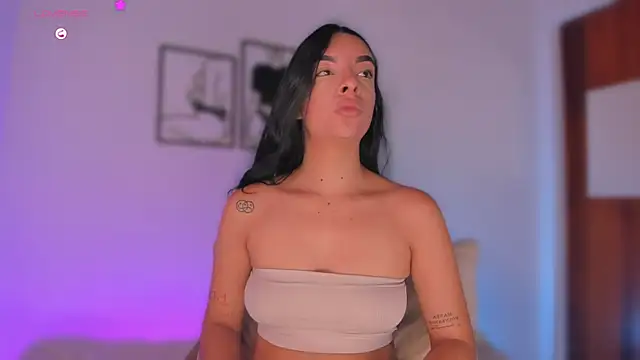 777AylinZ online show from May 30, 1:06 pm