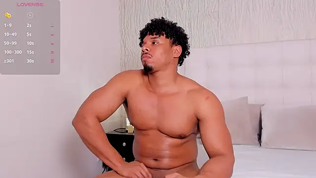 Jacub Micke1 online show from April 13, 1:42 am