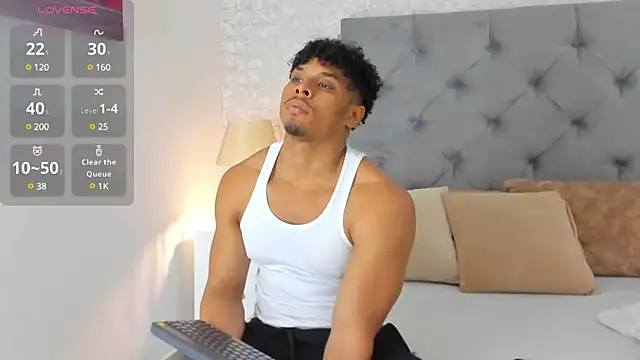 Jacub Micke1 online show from February 28, 11:12 pm