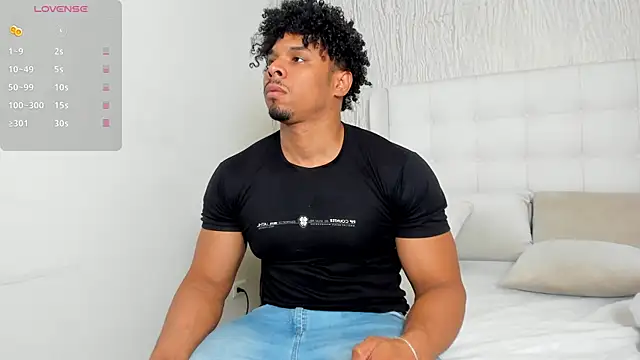 Snapshot of Jacub_Micke1 chatting on May 8, 12:58 am Jacub Micke1 online show from May 8, 12:58 am