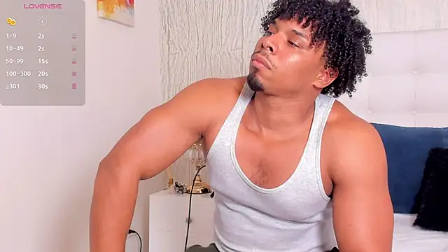 Jacub Micke1 online show from January 17, 2:59 am