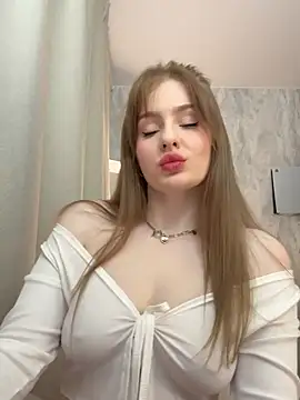 Snapshot of CaseyCumFace chatting on January 25, 9:35 pm CaseyCumFace online show from January 25, 9:35 pm