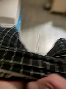 flaviusfcfa2002 online show from December 4, 10:09 pm