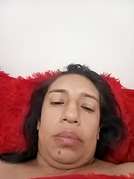 yaz guzman online show from December 24, 12:11 pm