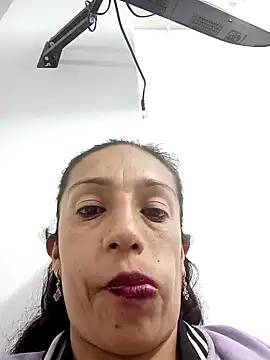 yaz guzman online show from February 12, 10:26 pm