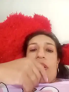 yaz guzman online show from September 14, 9:59 pm