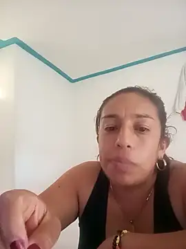 yaz guzman online show from September 22, 8:59 pm