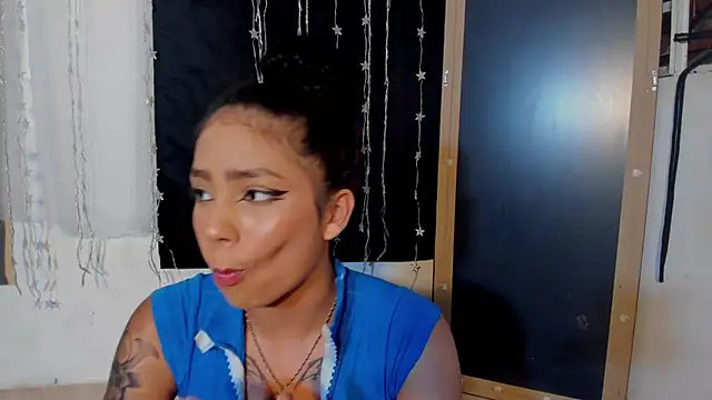 Snapshot of Dakota_M1 chatting on March 22, 3:41 am Dakota M1 online show from March 22, 3:41 am
