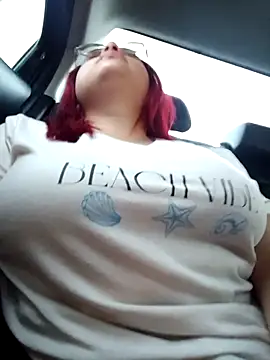 CURVY-HORNY online show from September 30, 10:27 pm