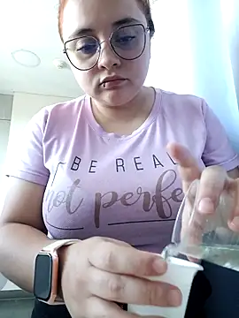 CURVY-HORNY online show from September 25, 9:32 pm