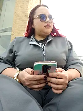 CURVY-HORNY online show from April 29, 8:59 pm
