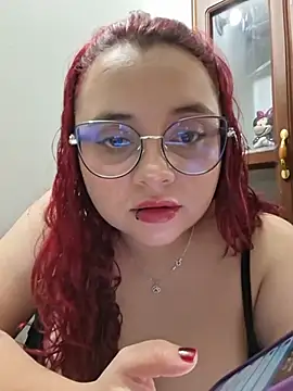 Snapshot of CURVY-HORNY chatting on July 12, 11:16 pm CURVY-HORNY online show from July 12, 11:16 pm