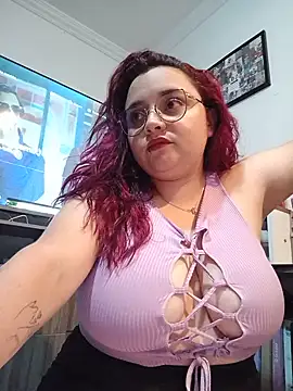 Snapshot of CURVY-HORNY chatting on June 19, 12:49 am CURVY-HORNY online show from June 19, 12:49 am