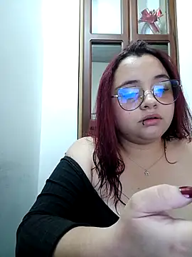CURVY-HORNY online show from May 5, 9:07 pm