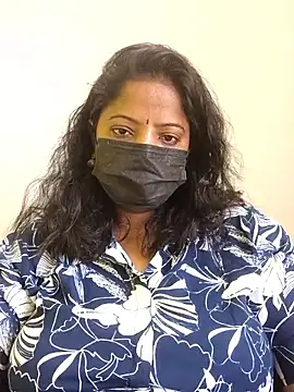 Snapshot of sheela28 chatting on September 18, 6:27 am sheela28 online show from September 18, 6:27 am