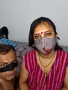 Snapshot of Cute-manisha chatting on June 22, 2:28 am Cute-manisha online show from June 22, 2:28 am