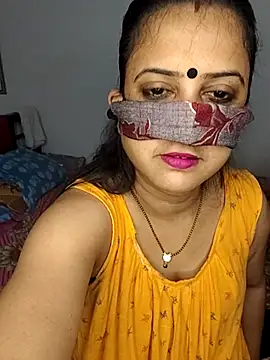 Snapshot of Cute-manisha chatting on July 1, 2:45 am Cute-manisha online show from July 1, 2:45 am