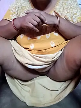 Snapshot of Hotty-rumi chatting on September 27, 2:28 am Hotty-rumi online show from September 27, 2:28 am